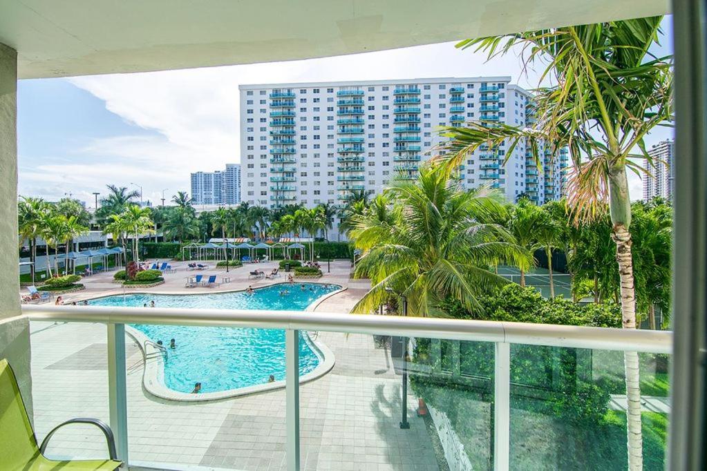 Luxury Miami Condos Miami Beach Bagian luar foto